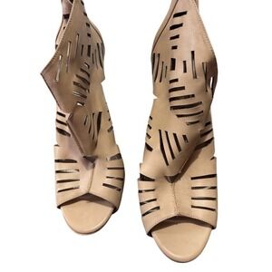 BCBGMAXAZRIA Heels Cutout Peep Toe Stiletto Nude Leather Sandals